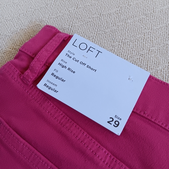 Loft cut off high rise shorts - Picture 3 of 3